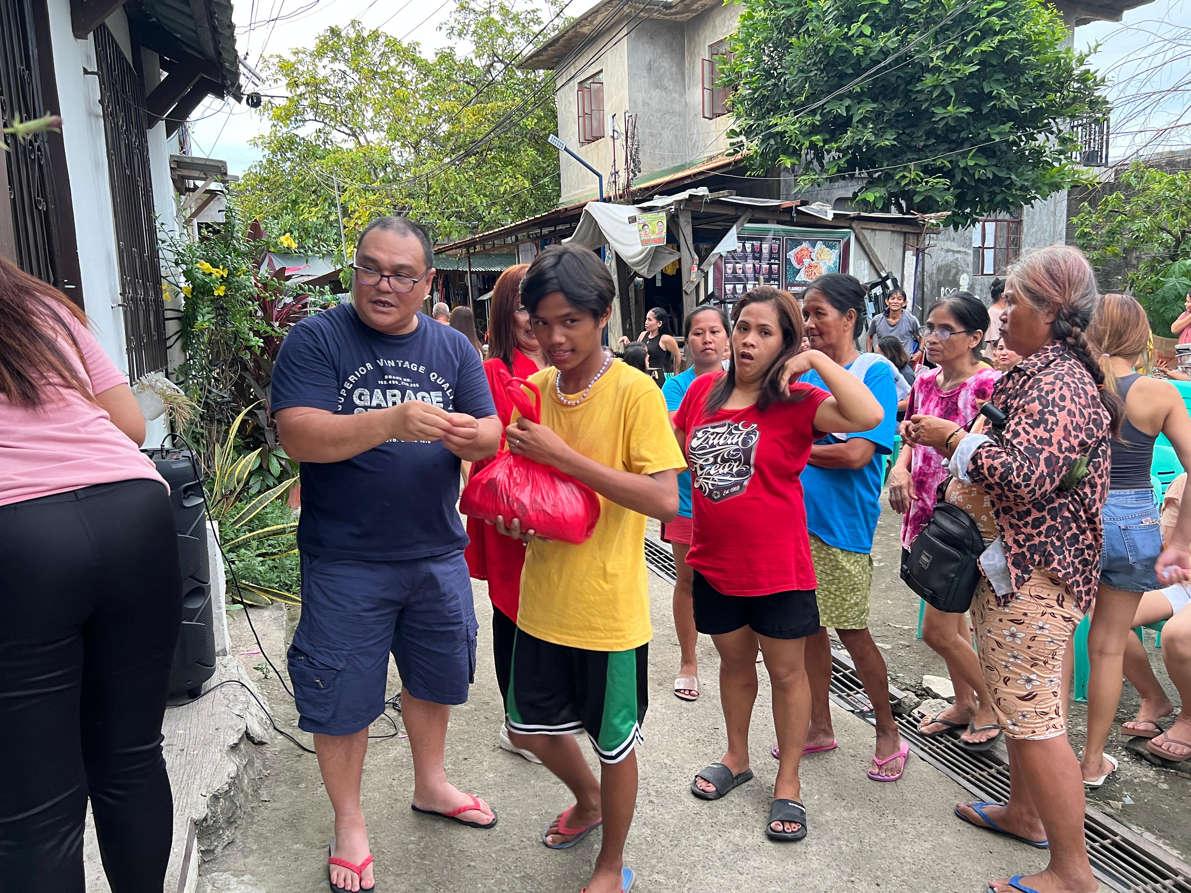 Looc, Calamba Gift Giving 20